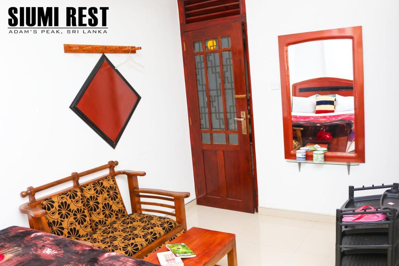 Siumi Rest Hotel Nallathanniya